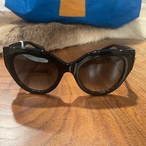 Brand New Gucci Sunglasses